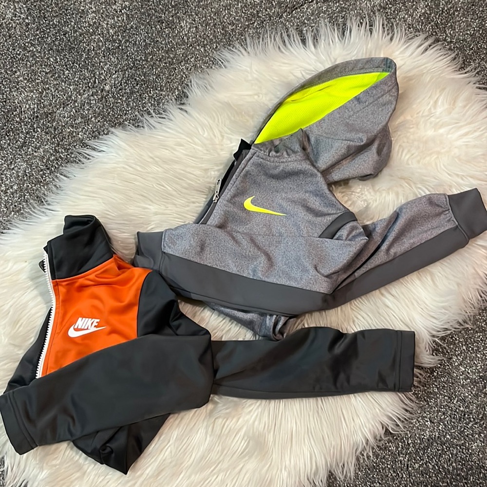 Nike zip up sweatshirt / jack bundle
